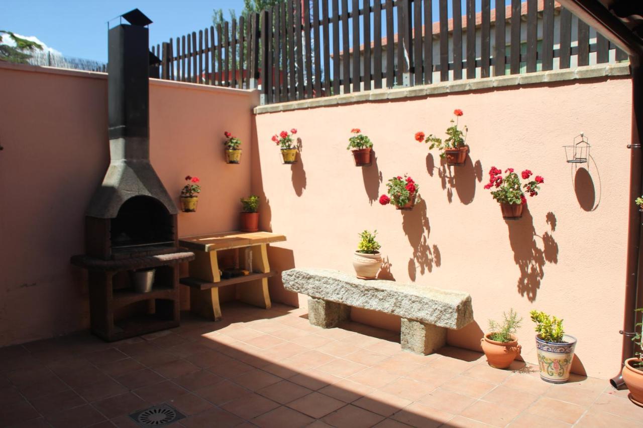 La Casa Madrona Leilighet Villacastín Eksteriør bilde